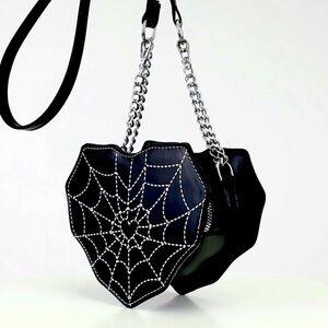 Heart Shaped Spider Web Purse